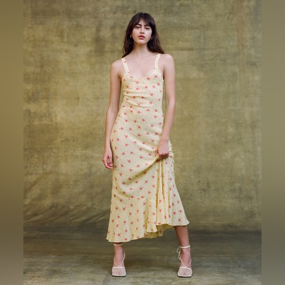 Realisation Par Dresses & Skirts - NWT Réalisation Par The Allegra in Verona, Butter Yellow Silk Slip Dress, XS